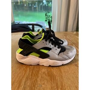 Nike Huarache Run SE Kids Sneakers Gray‎ Black Neon Green Shoes Size 5.5Y